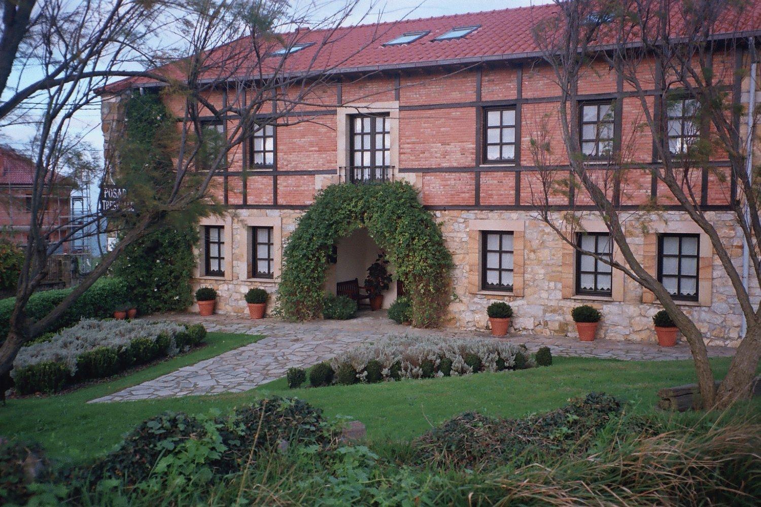 Posada Tresvalle Ubiarco Exterior photo